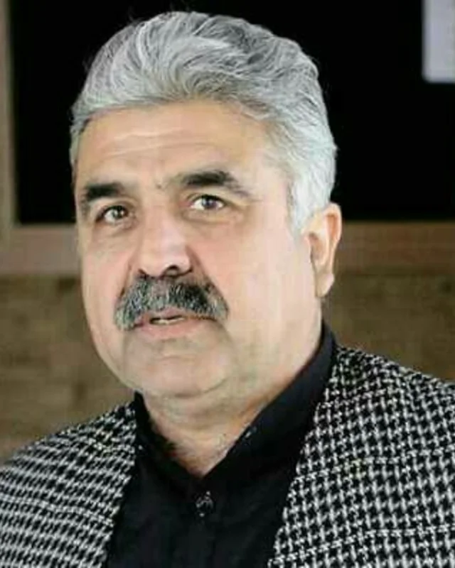 د اباسین یوسفزي انځور